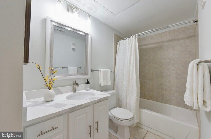 Building Photo - 12158 Penderview Ln