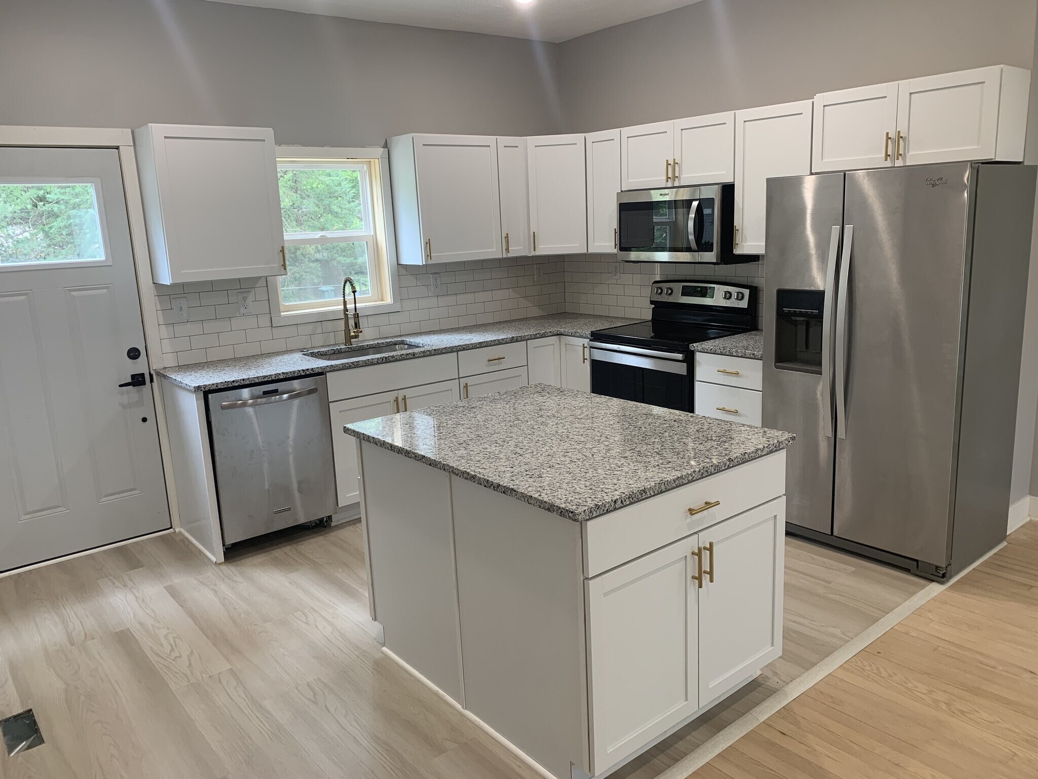 Building Photo - 1025 N 45th St