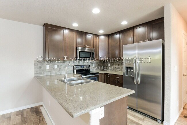 Building Photo - 6107 Kochia Ct