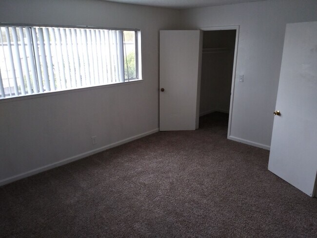 Interior Photo - Orange Grove Apartments