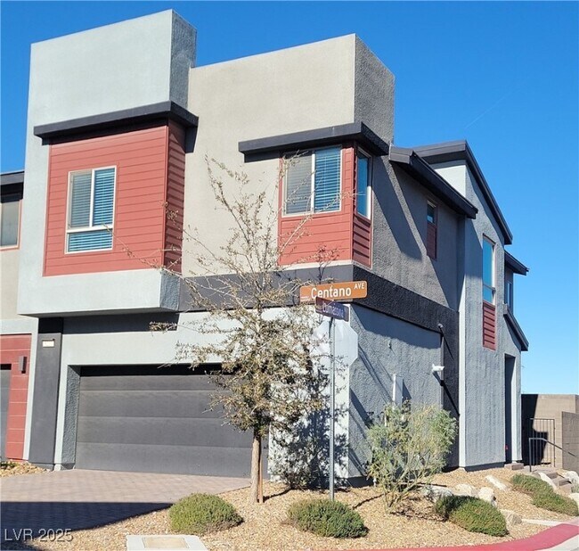 Building Photo - 3210 Centano Ave