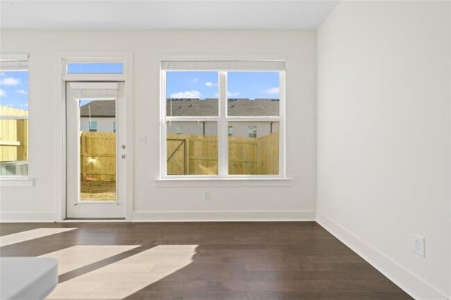 Building Photo - 28 Auburn Valley Wy