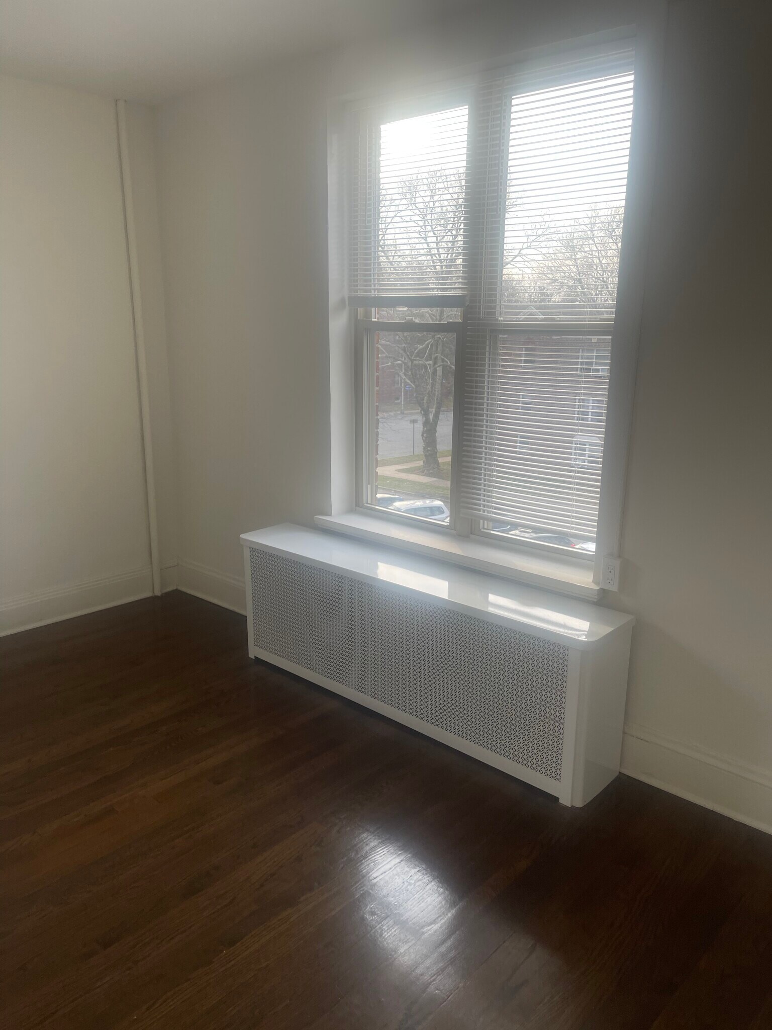 Building Photo - 1436 Lozier Pl