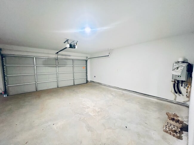 Building Photo - 1376 Diamond Carnation Dr