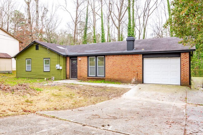 Building Photo - 1000 Rampart Pl