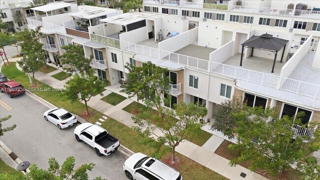 Building Photo - 25874 SW 144th Ct