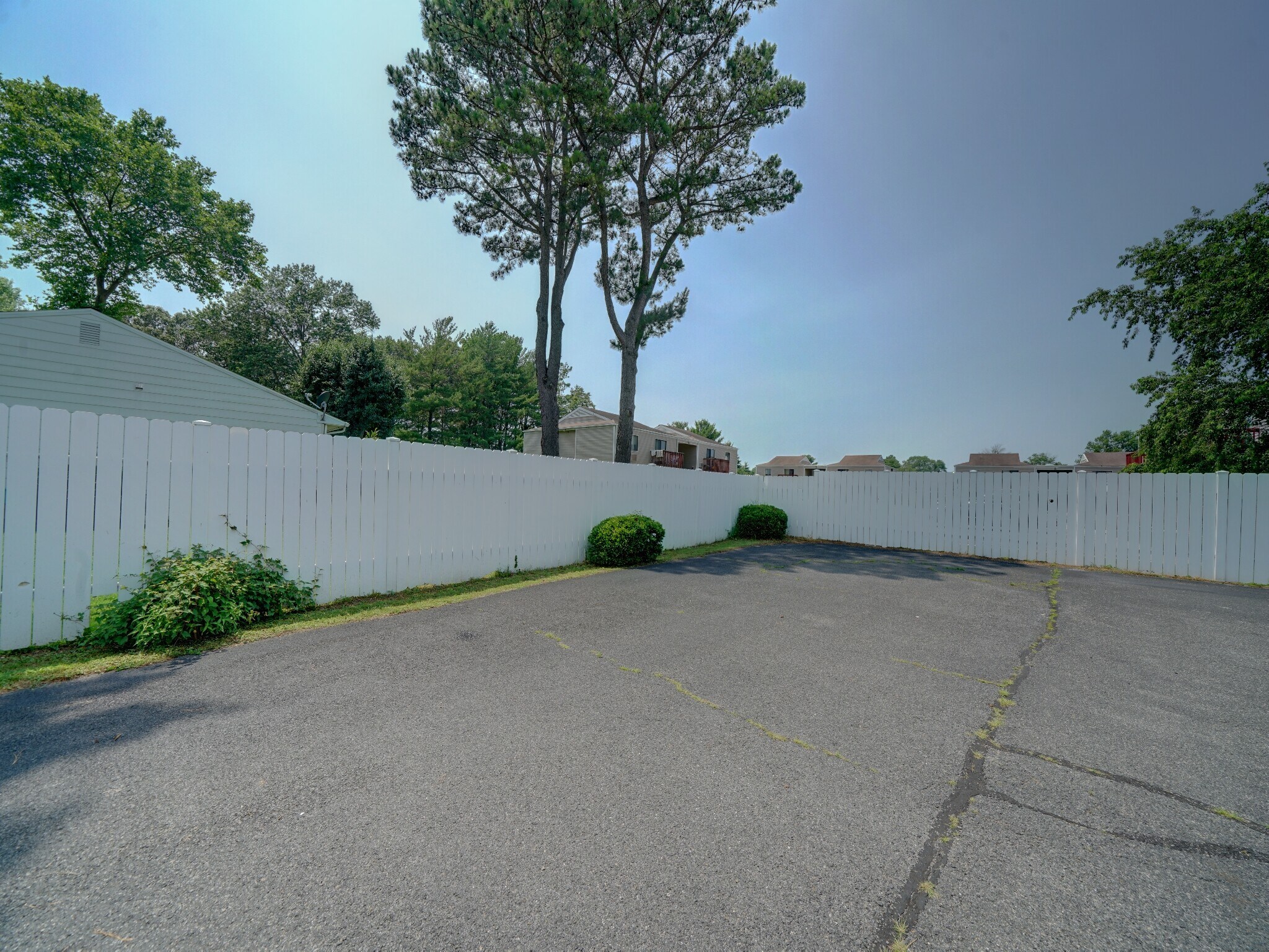 Ample parking - 405 Franklin St