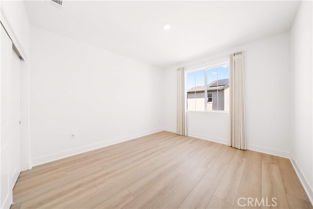 Building Photo - 297 Shoveler