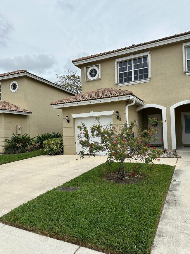 Building Photo - 349 SW 121st Ave