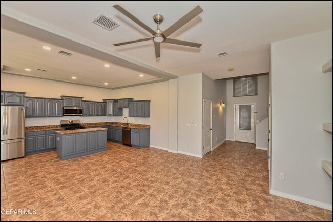 Building Photo - 11651 Dos Palmas Dr