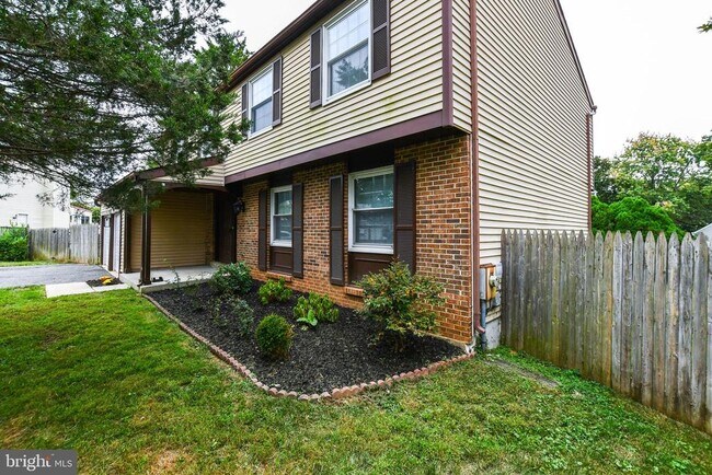 Primary Photo - 8100 Irwell Ct