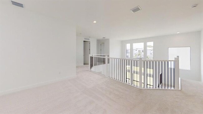 Building Photo - 8299 Essex Country Clb Dr