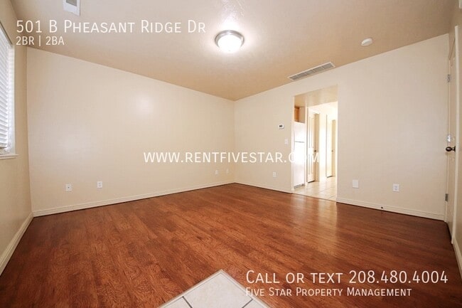 Building Photo - 501 Pheasant Ridge Dr