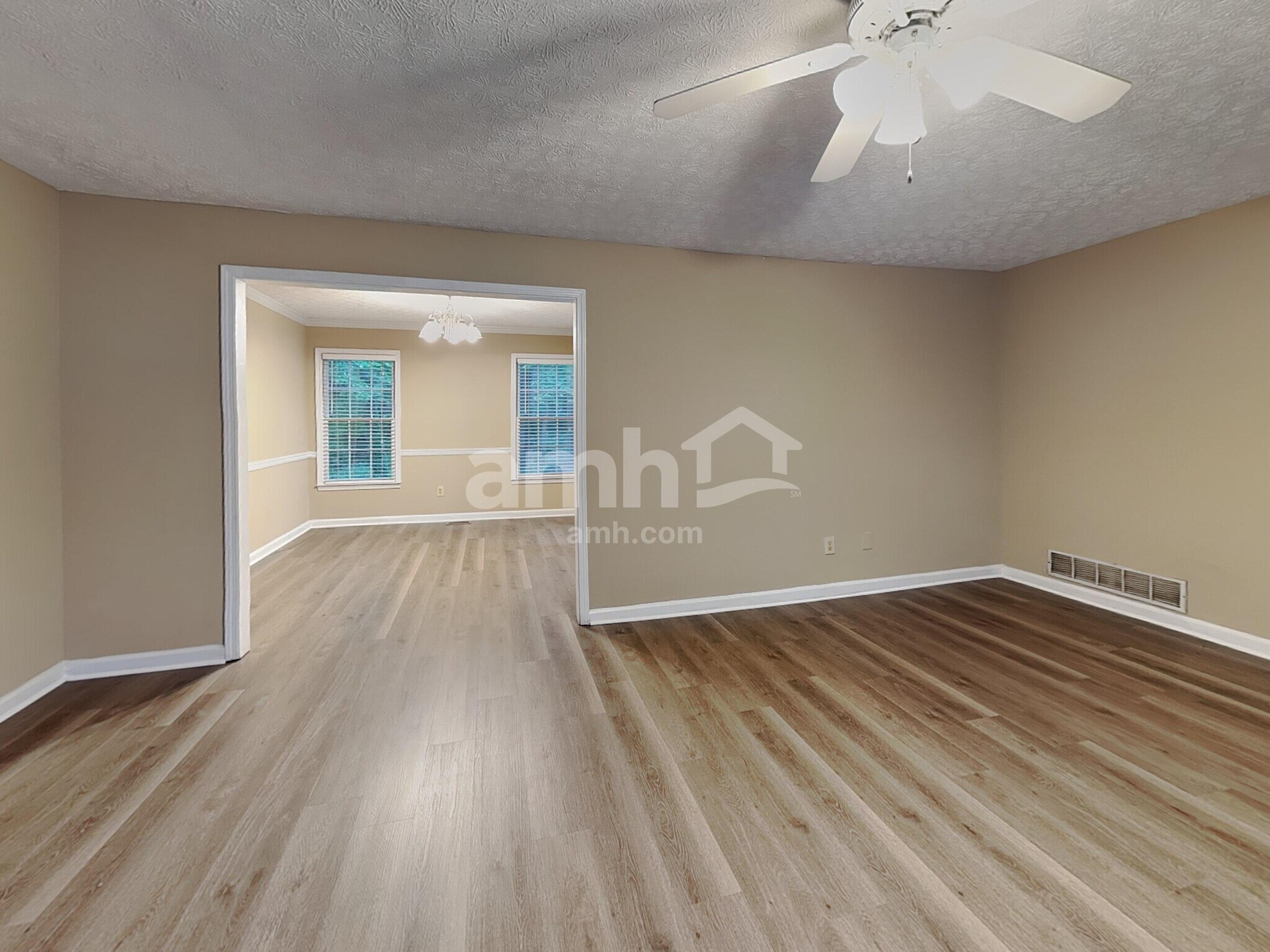 Building Photo - 4929 Harrington Pl