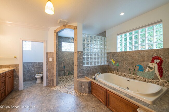 Building Photo - 1613 Indian River Dr