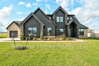 Building Photo - 2101 Dax Ln