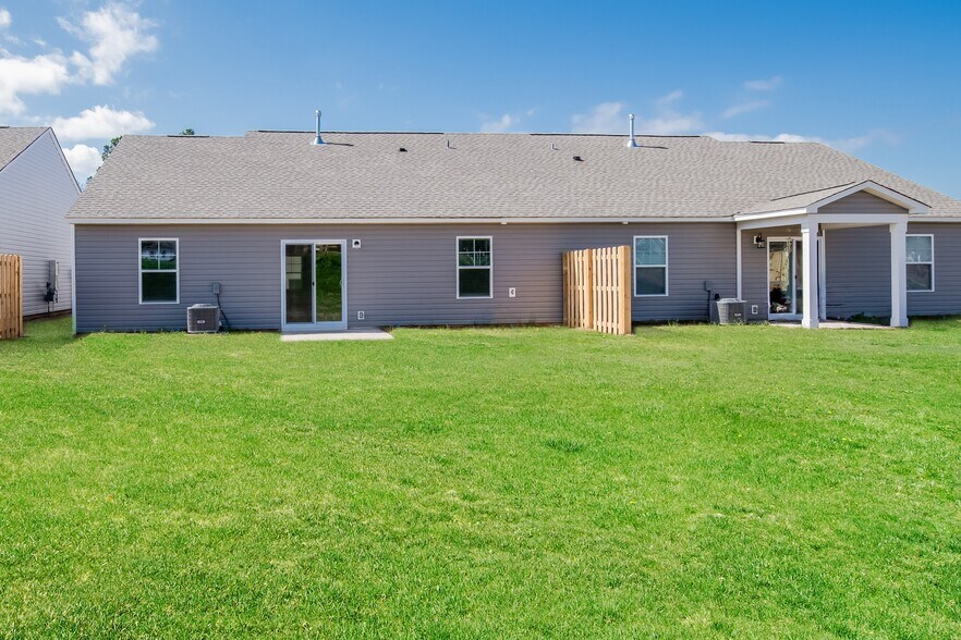 Building Photo - 272 Wahoo Cir