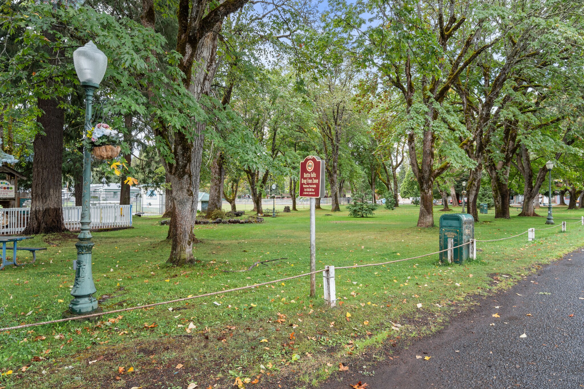 Building Photo - 451 Broad St