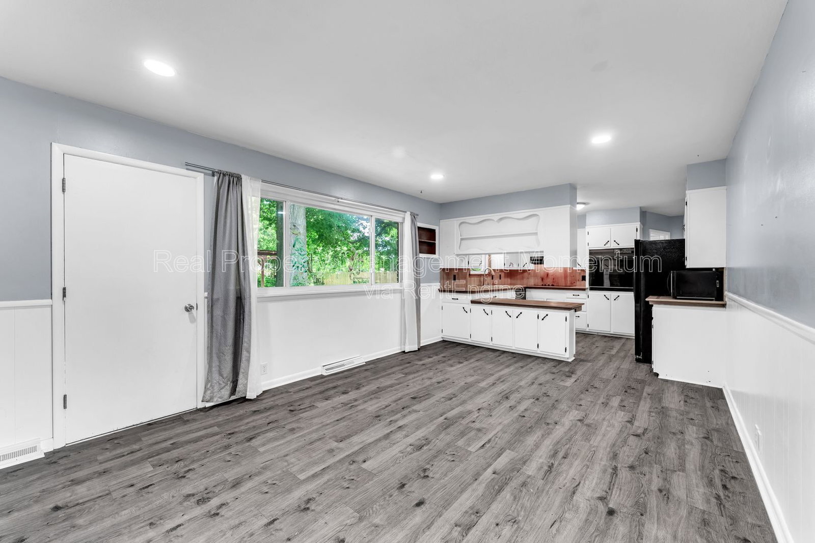 Building Photo - 1105 13th St