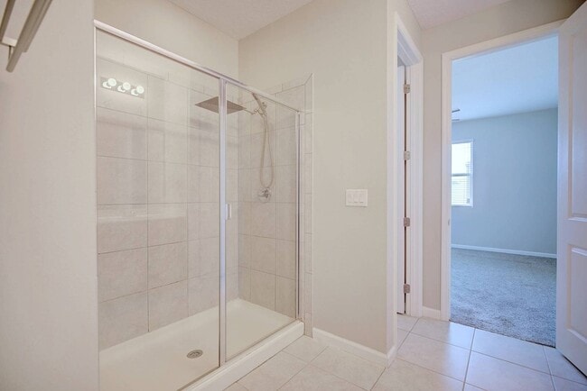 Building Photo - 244 Bella Verano Way