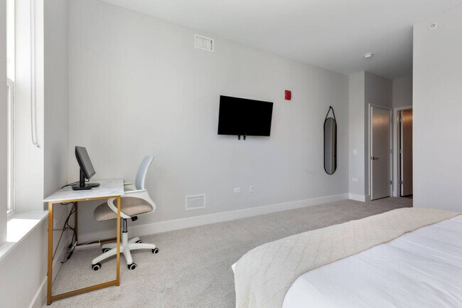 Building Photo - 28294 Ferry Rd