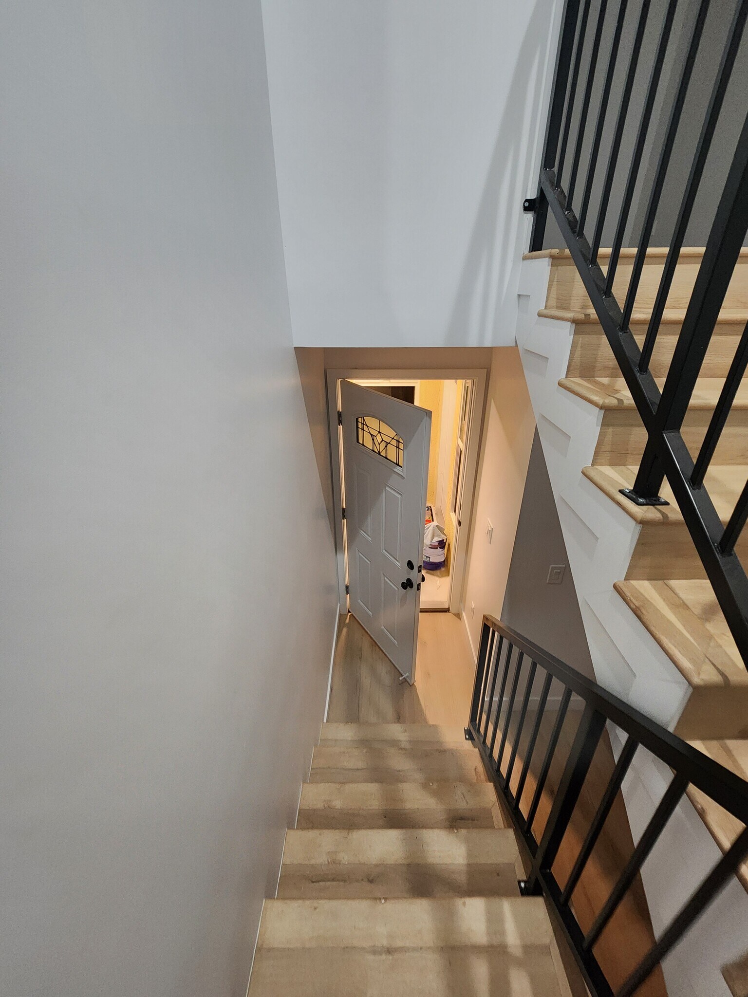 Entryway - 3449 Michigan Ave