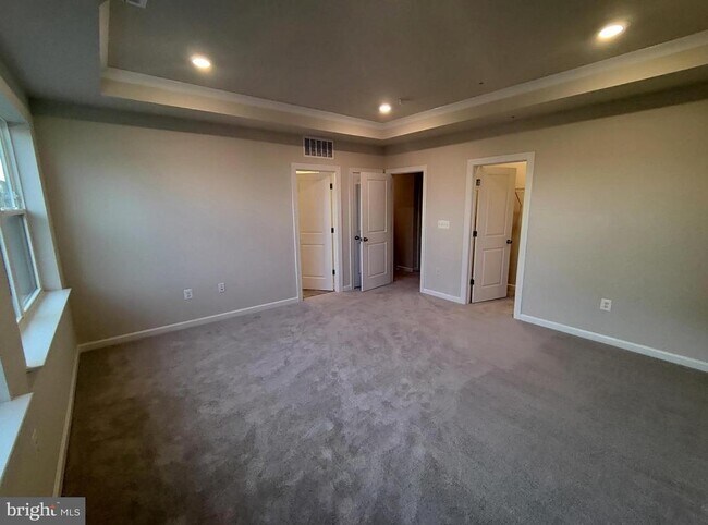 Building Photo - 22520 Foundation Dr