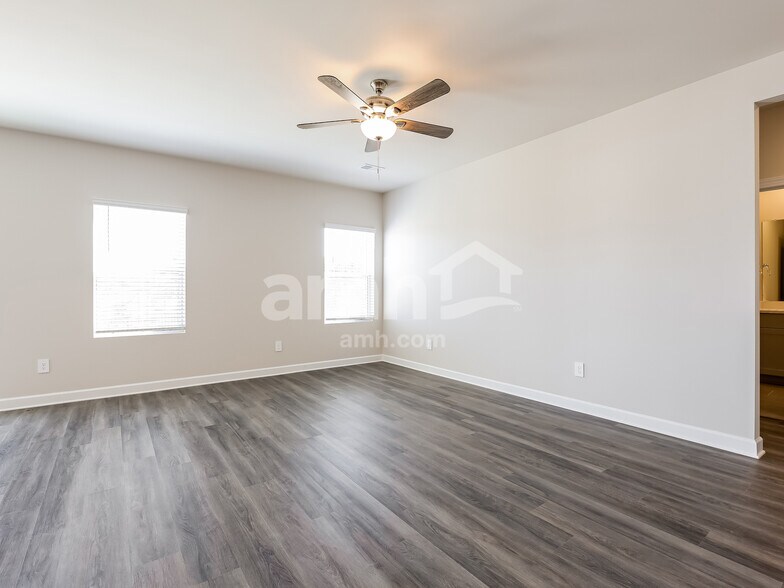 Building Photo - 1088 Appalachian Dr