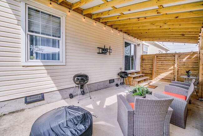 Building Photo - 5315 Cambria Dr