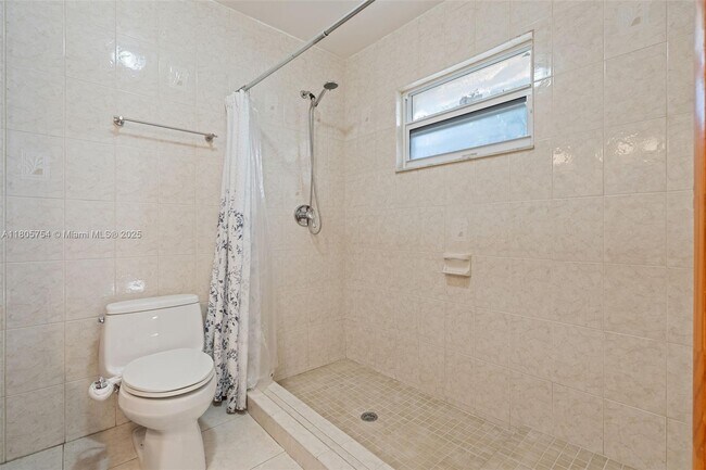 Building Photo - 9034 SW 163rd Terrace