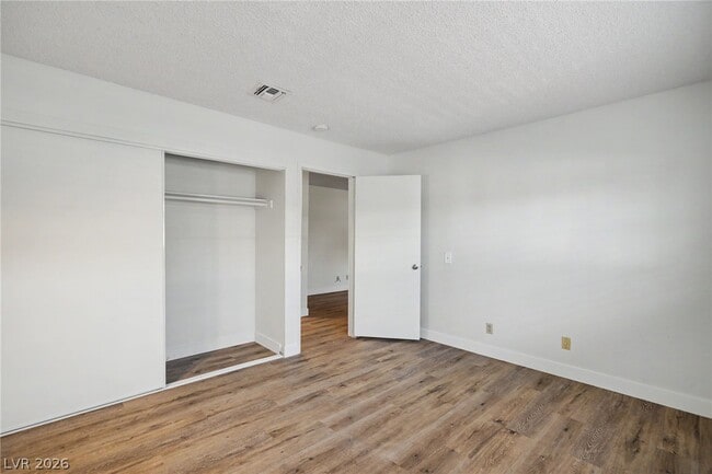 Building Photo - 4151 Gannet Cir