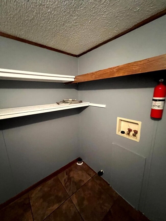 Building Photo - 2234 Ney Ct