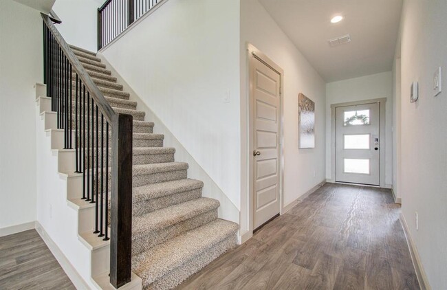 Building Photo - 14506 Rain Tree Dr