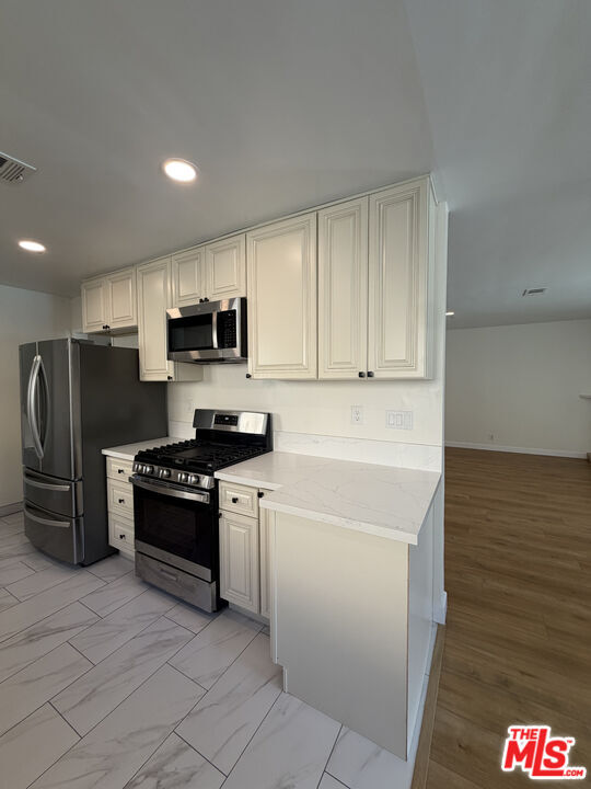 Building Photo - 6223 Enfield Ave