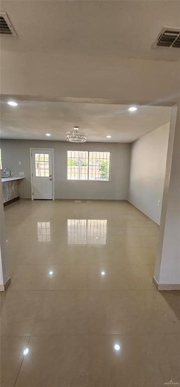 Building Photo - 15 N Ware Rd