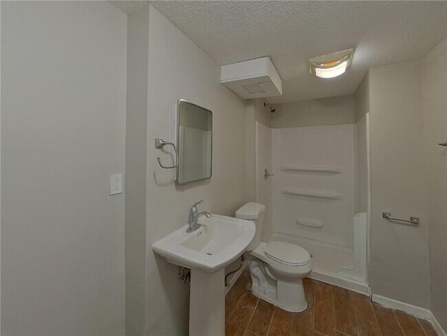 Building Photo - 3200 Jurdy Ct S