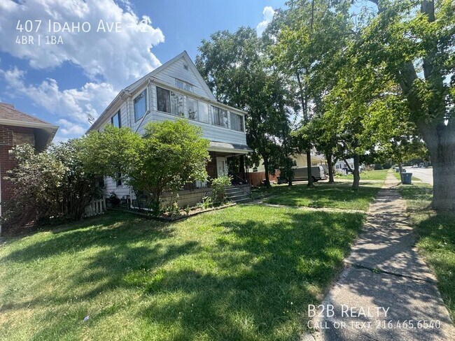 Building Photo - 407 Idaho Ave
