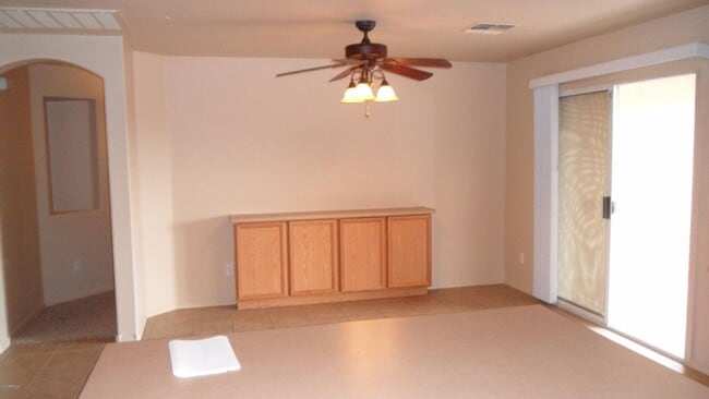 Building Photo - 16377 W Cottonwood St