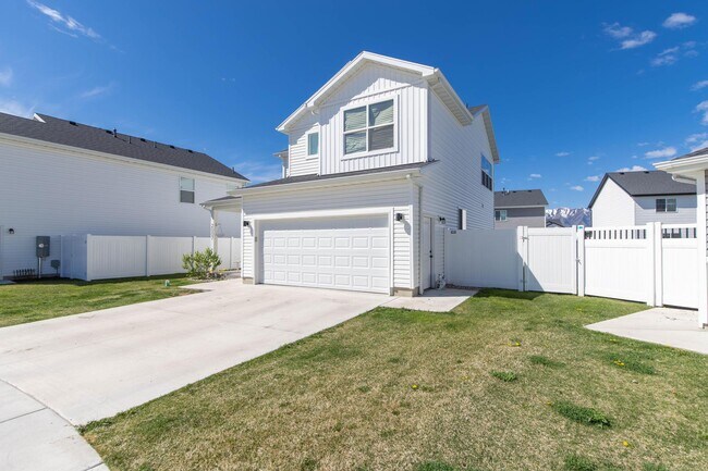 Building Photo - 2007 Redtail Cir