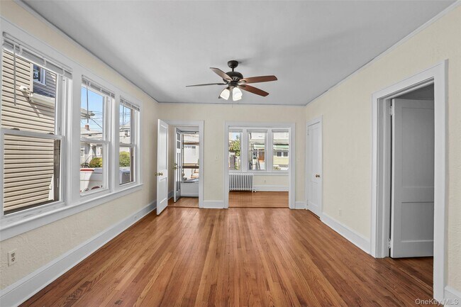 Building Photo - 36 Huber Pl