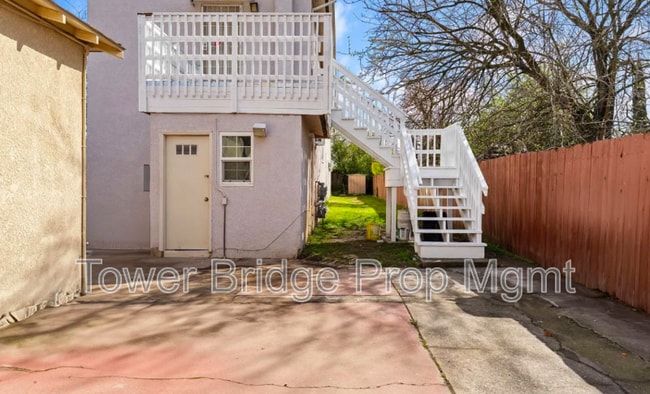 Building Photo - 2612 Connie Dr