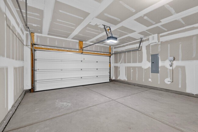 Building Photo - 280 Prism Ave SW
