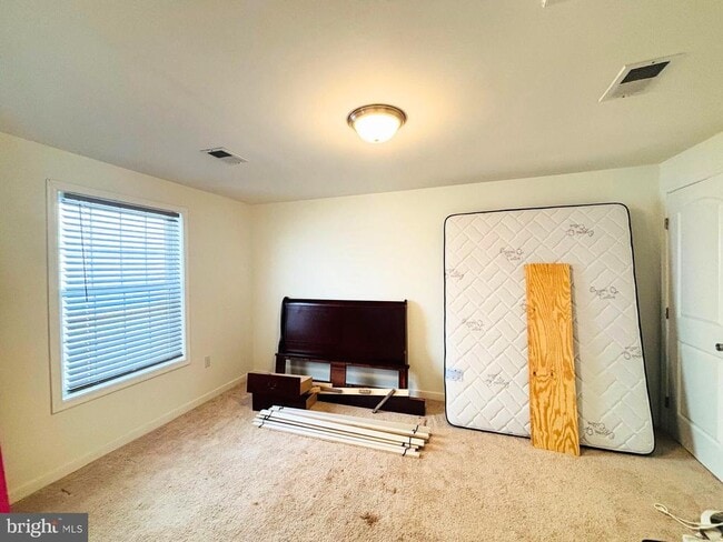 Building Photo - 273 4th Ave