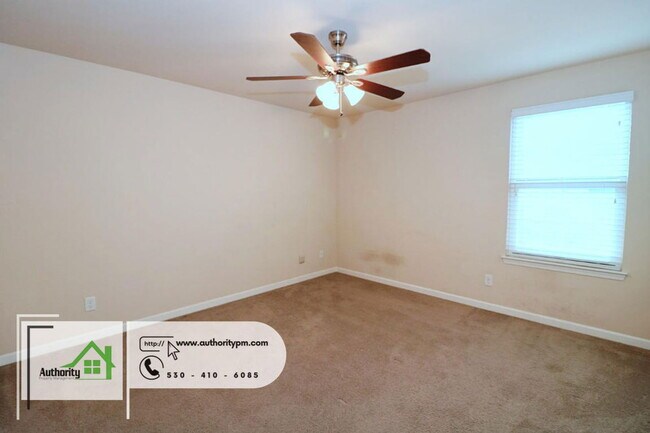Building Photo - 661 Mission De Oro Dr