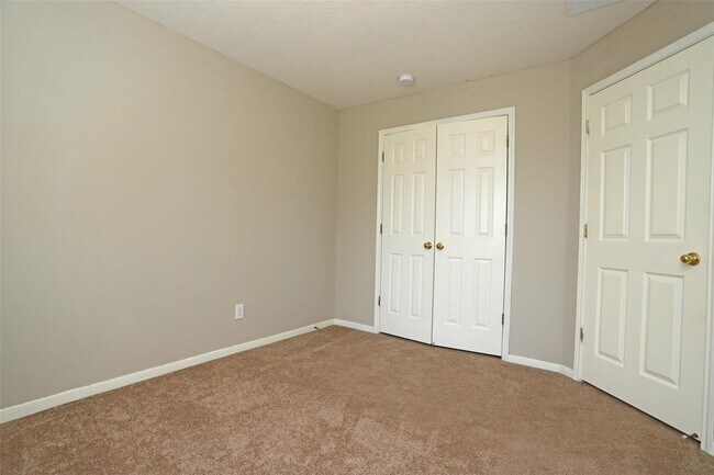 Building Photo - 7518 Drifting Willow Ct