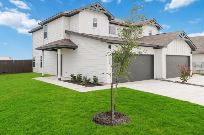 Building Photo - 525 Caymus Dr