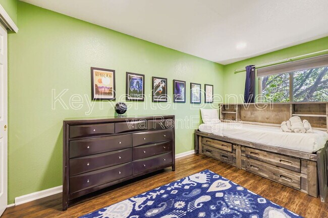 Building Photo - 12295 Crabapple St