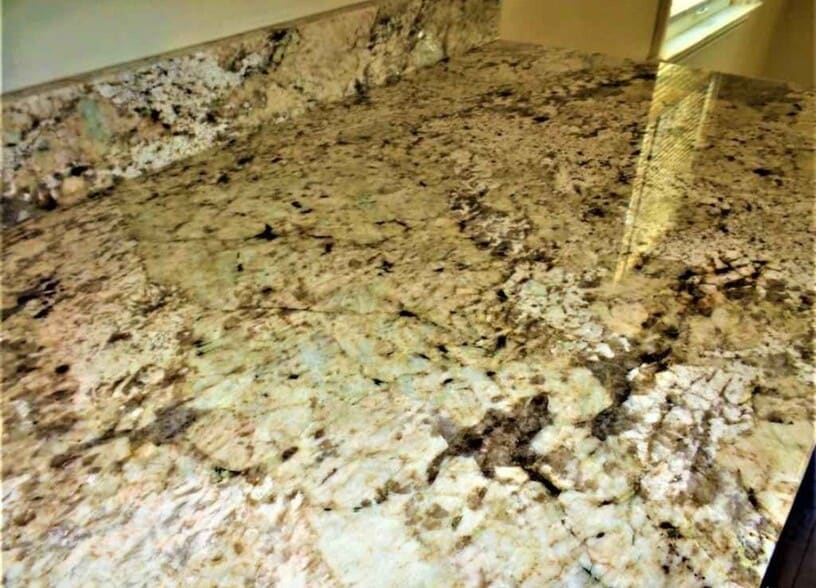 Building Photo - 19104 Kenosha St