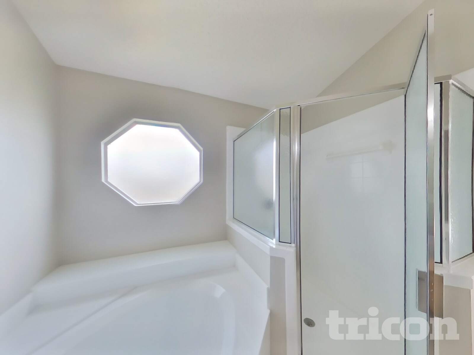 Building Photo - 325 Island View Cir