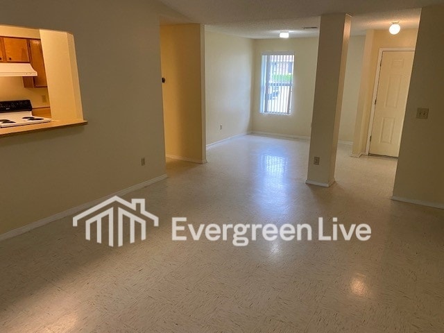 Building Photo - 102 Pembroke Ct